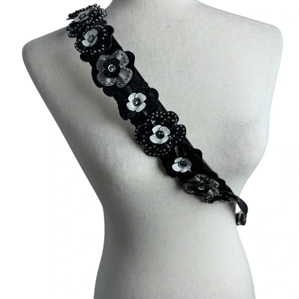 Michael Kors leather Floral Embellished Black and White Women's‎ crossbody Strap